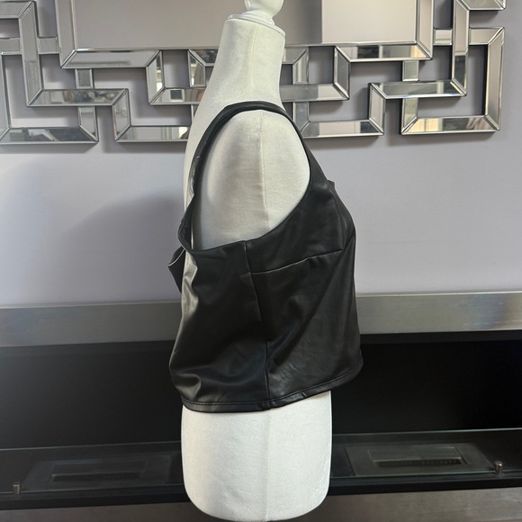 Express Black Body Contour crop top size Xl - Picture 3 of 5